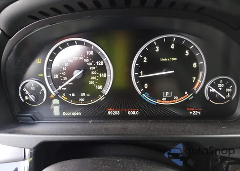 2017 BMW X5 xDrive50I z USA, uszkodzony, nr VIN 5UXKR6C35H0U13257